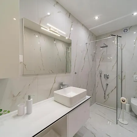 Holiday home Cozy In Uvala Nova With Sauna Potirna