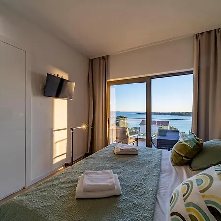 Holiday home Cozy In Uvala Nova With Sauna