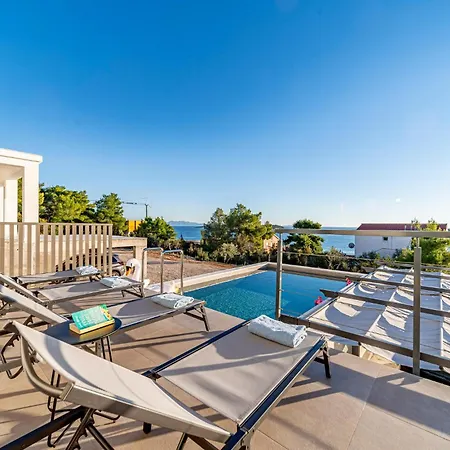 Cozy In Uvala Nova With Sauna Holiday home Potirna